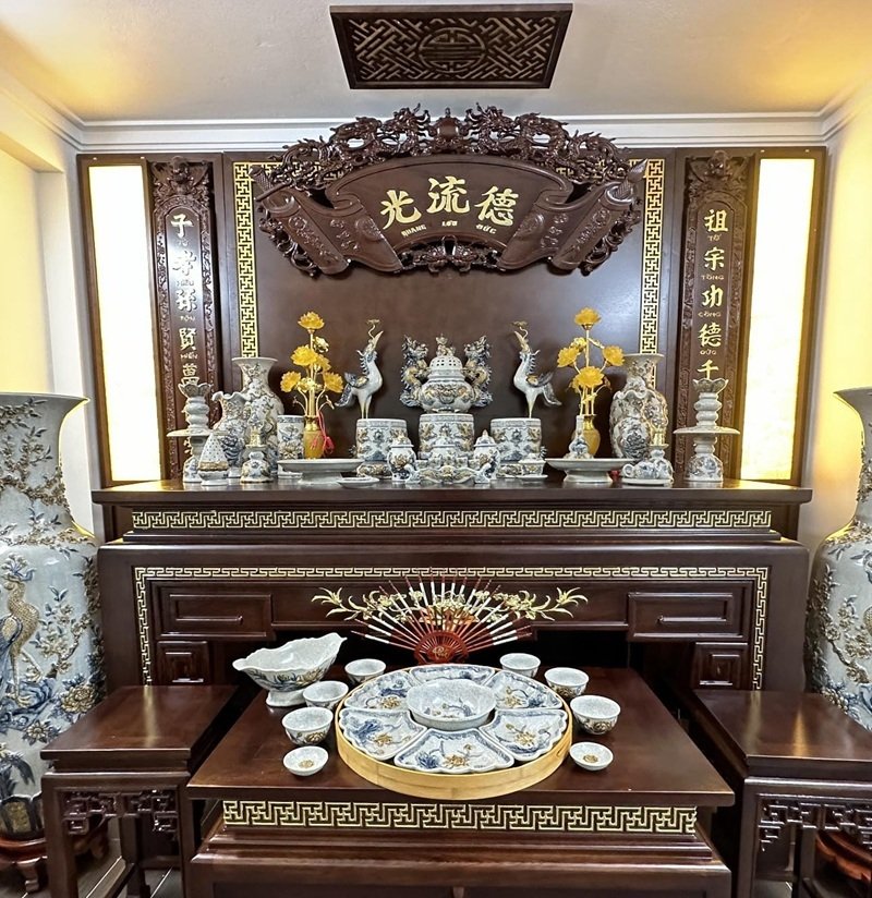 trang trí bàn thờ gia tiên 27