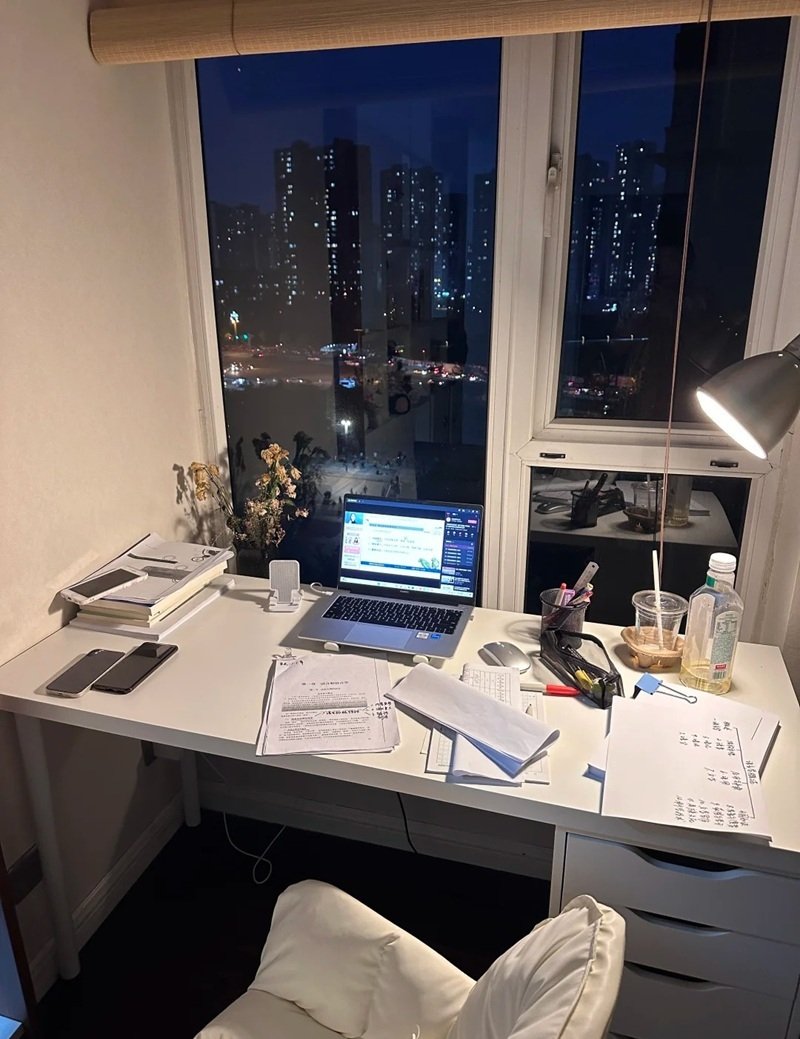 trang trí góc học tập 6