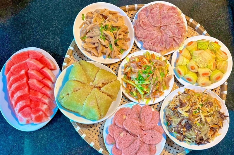 trang trí mâm bánh chưng 38