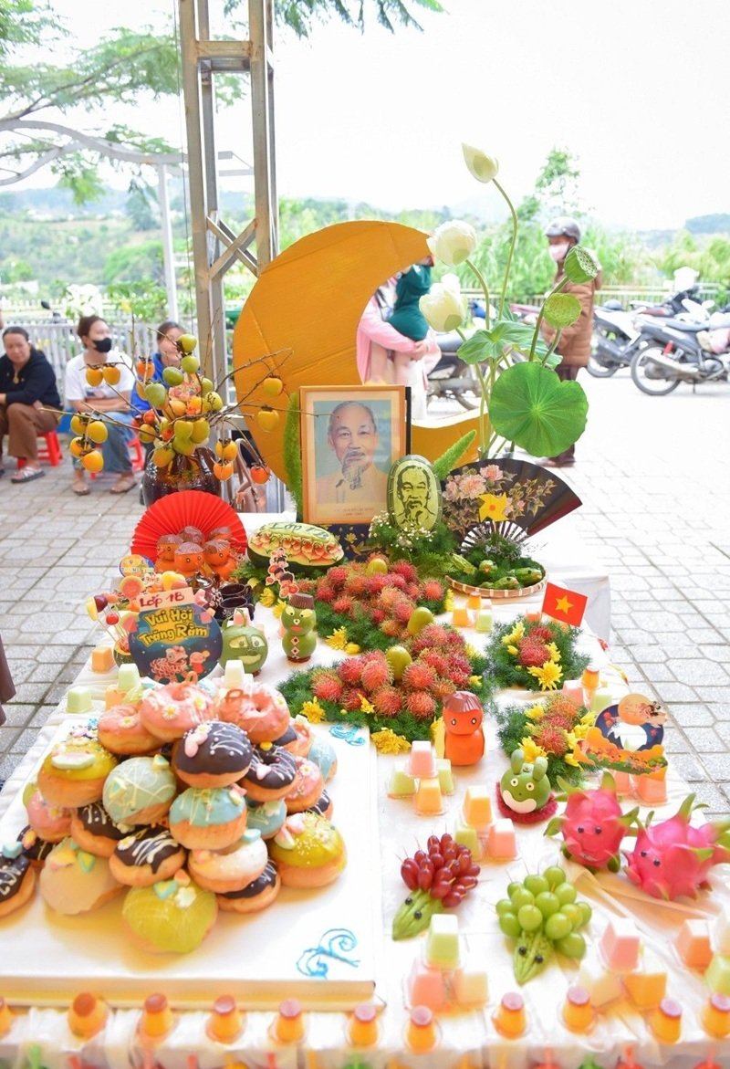 trang trí mâm cỗ trung thu 24