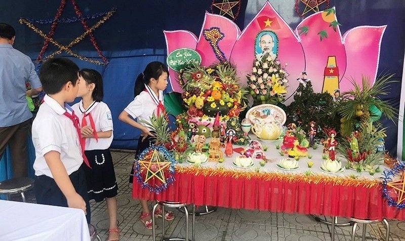 trang trí mâm cỗ trung thu 29