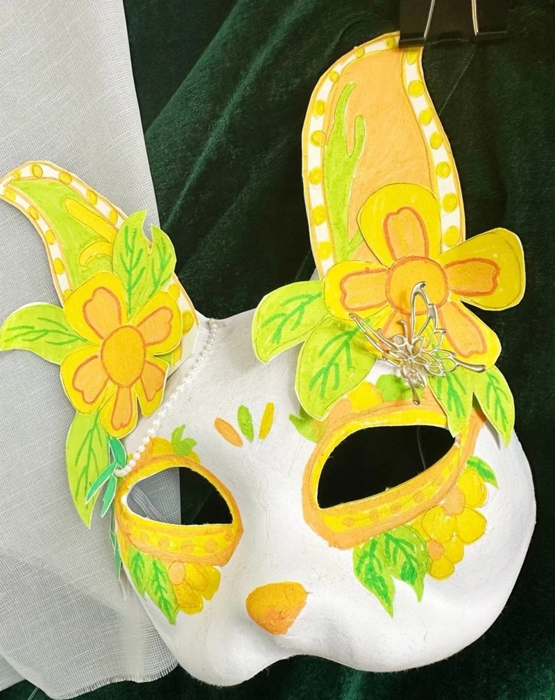 trang trí mặt nạ 26