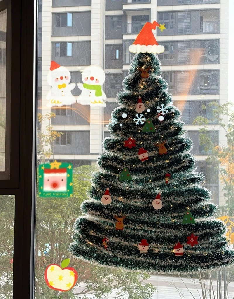 trang trí noel cho cửa kính 22