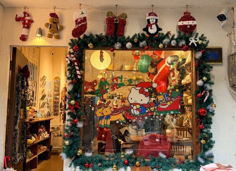 trang trí noel quán cafe 11