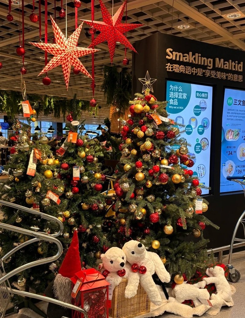 trang trí noel quán cafe 17