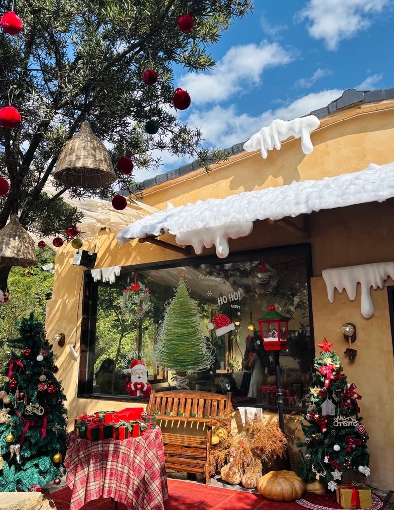 trang trí noel quán cafe 22