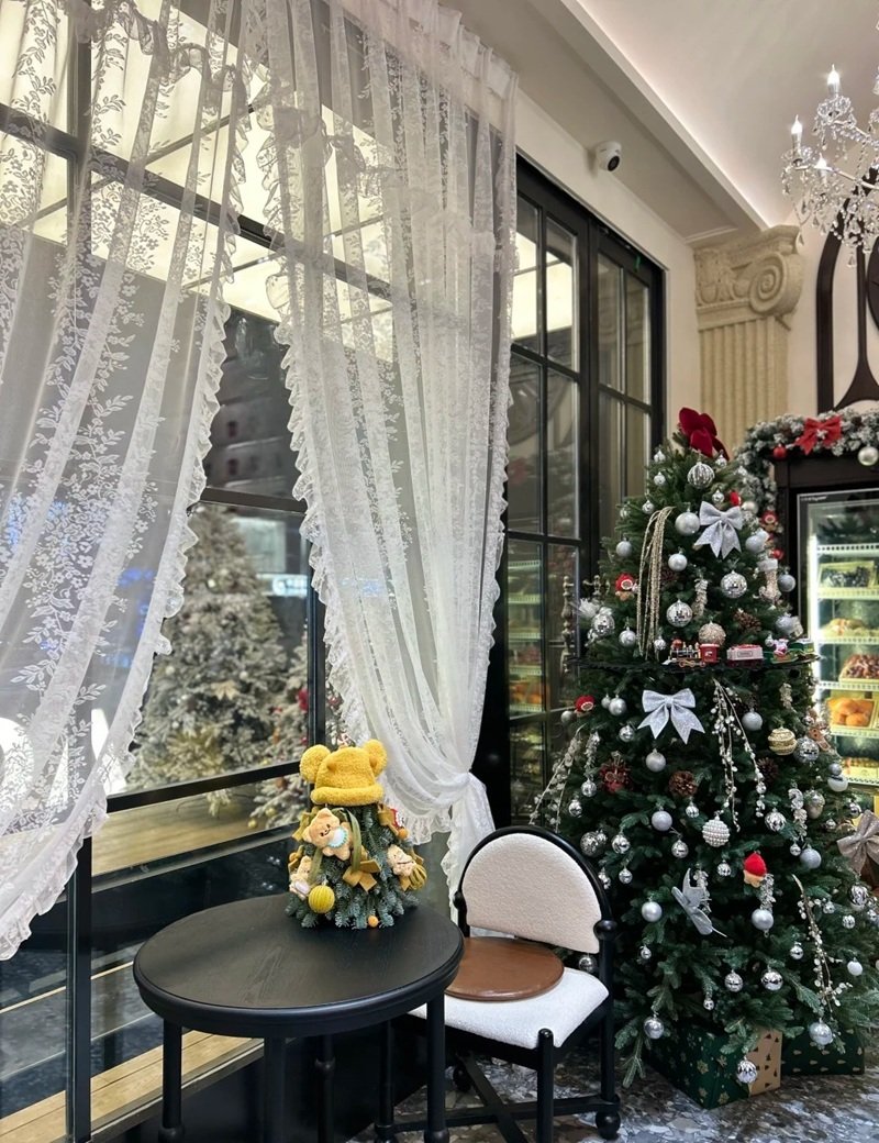 trang trí noel quán cafe 26