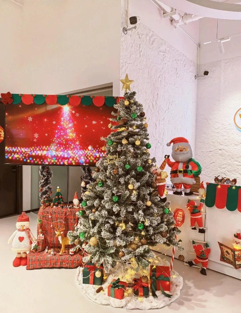 trang trí noel văn phòng 16