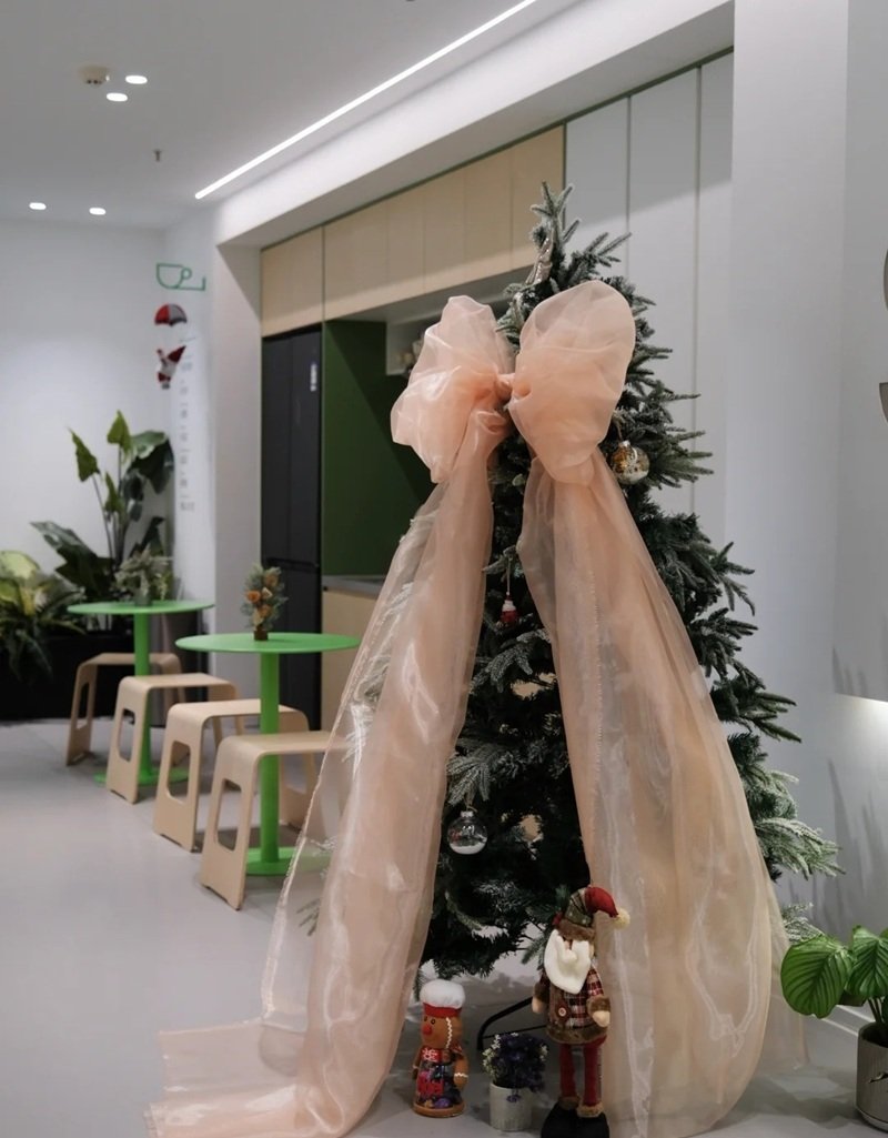 trang trí noel văn phòng 22