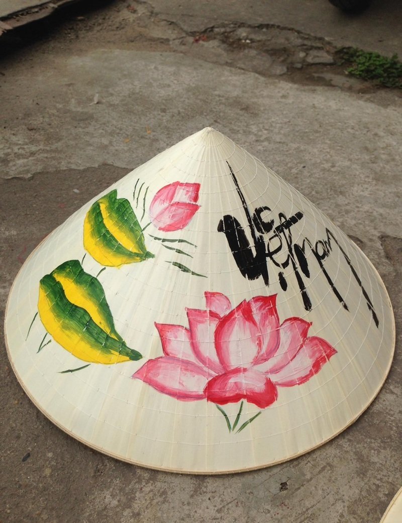 trang trí nón lá 4