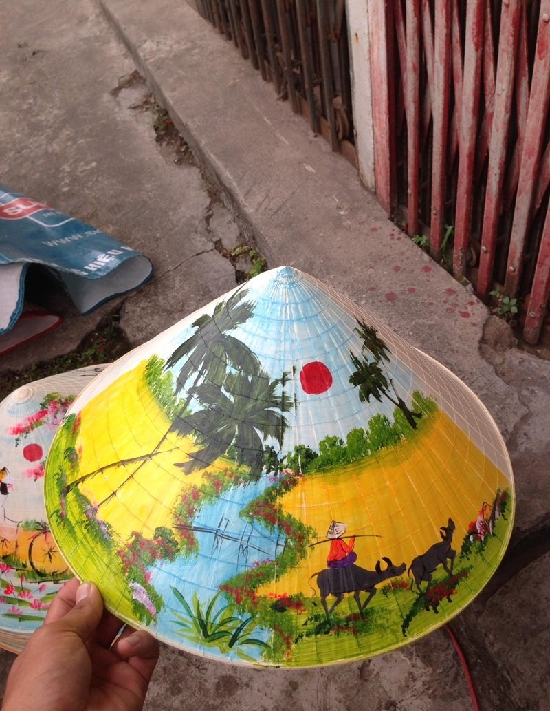 trang trí nón lá 9