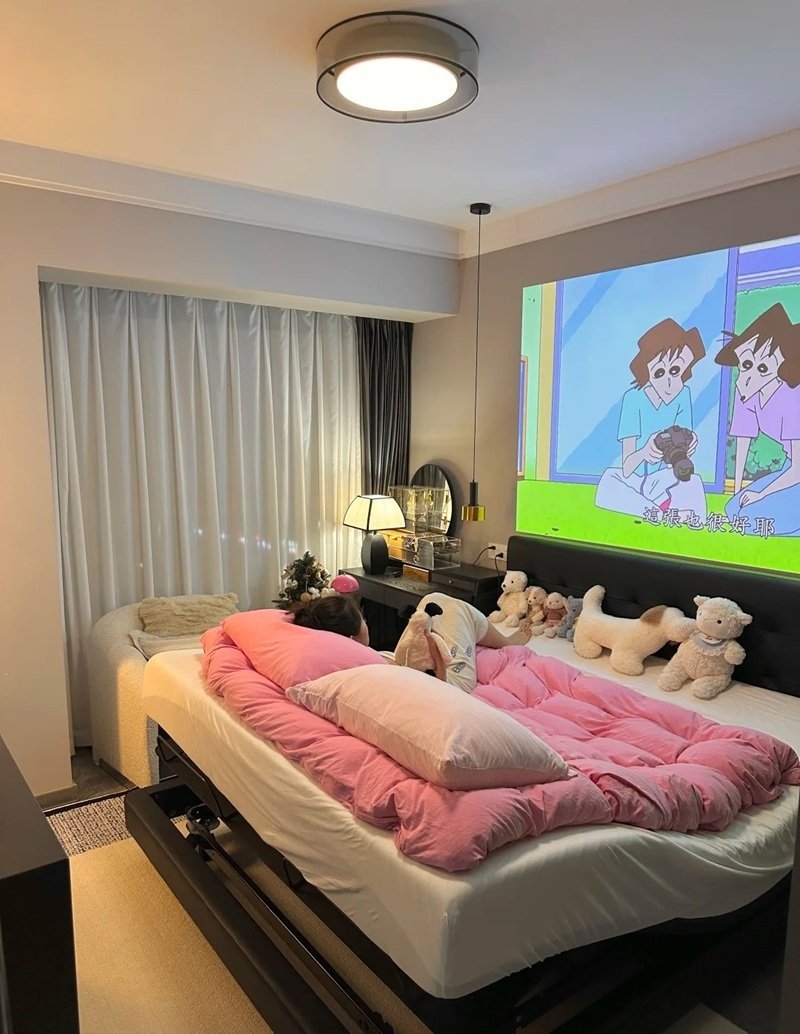 trang trí phòng ngủ nhỏ cho nữ 23