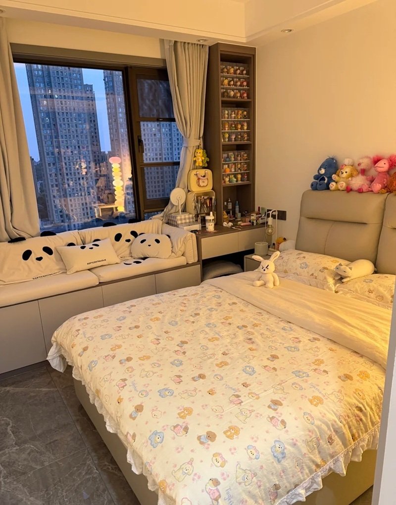 trang trí phòng ngủ nhỏ cho nữ 25