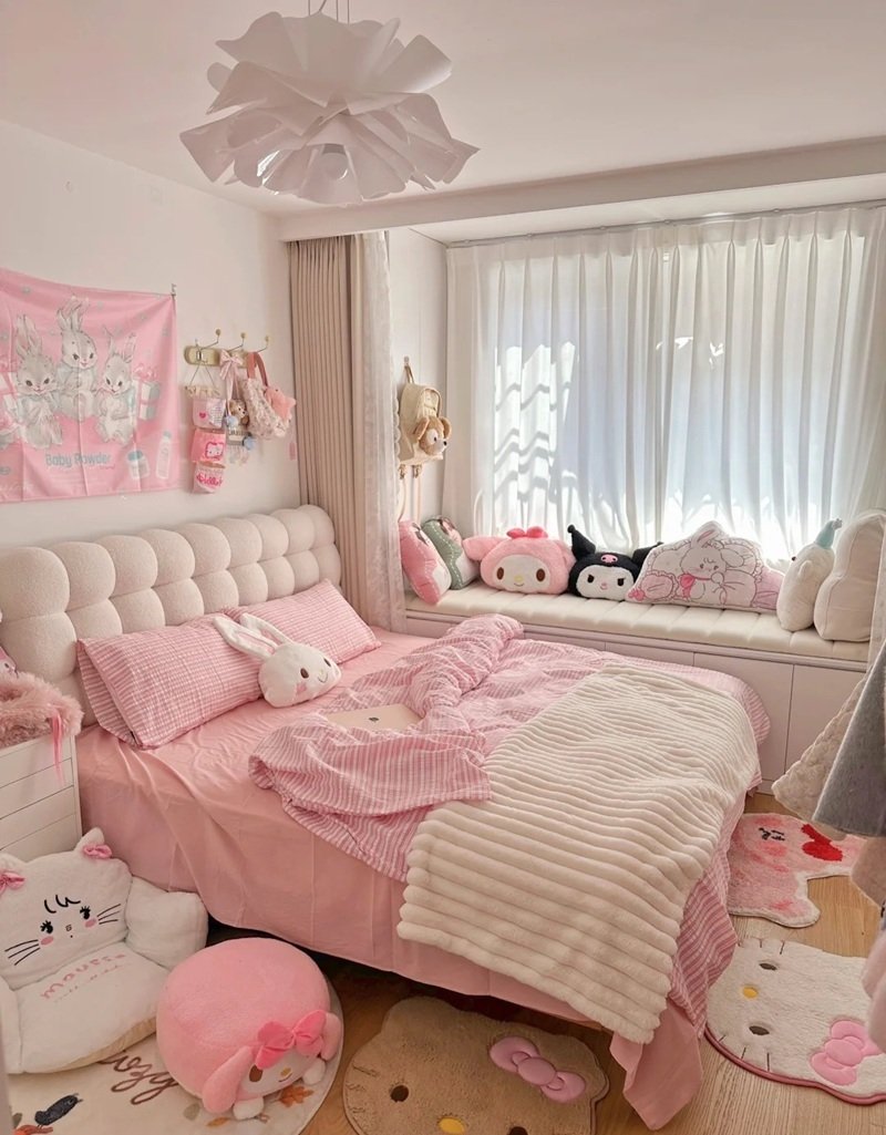 trang trí phòng ngủ nhỏ cho nữ 39