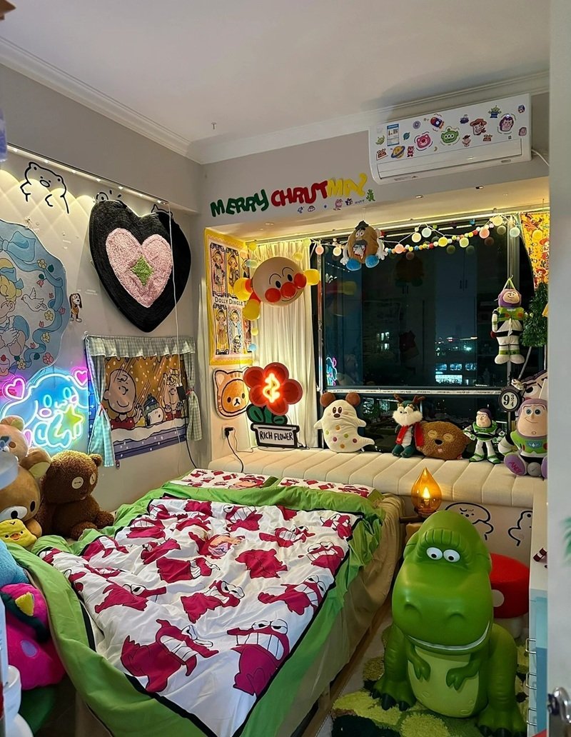 trang trí phòng ngủ nhỏ cho nữ 43