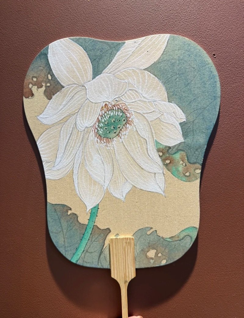 trang trí quạt giấy 30