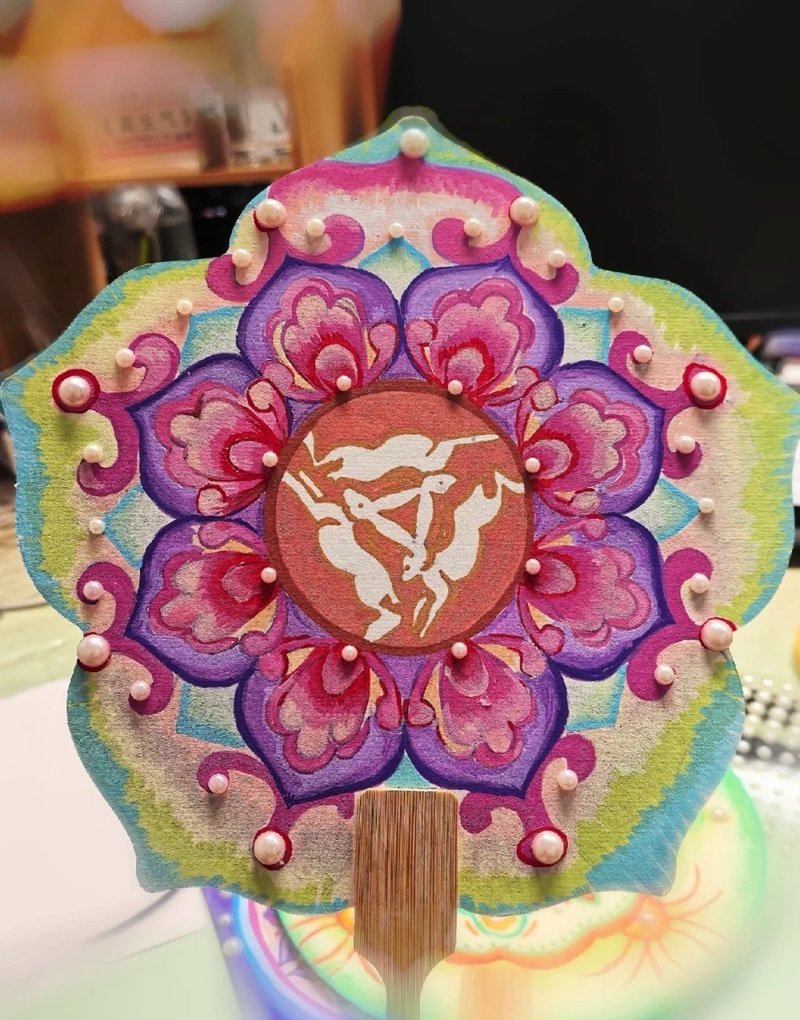 trang trí quạt giấy 7