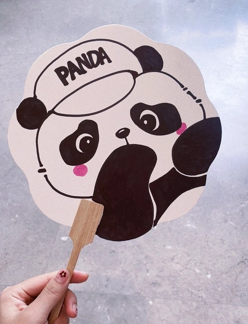 trang trí quạt giấy lớp 8 đơn giản 22