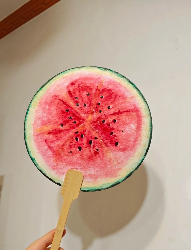 trang trí quạt giấy lớp 8 đơn giản 29