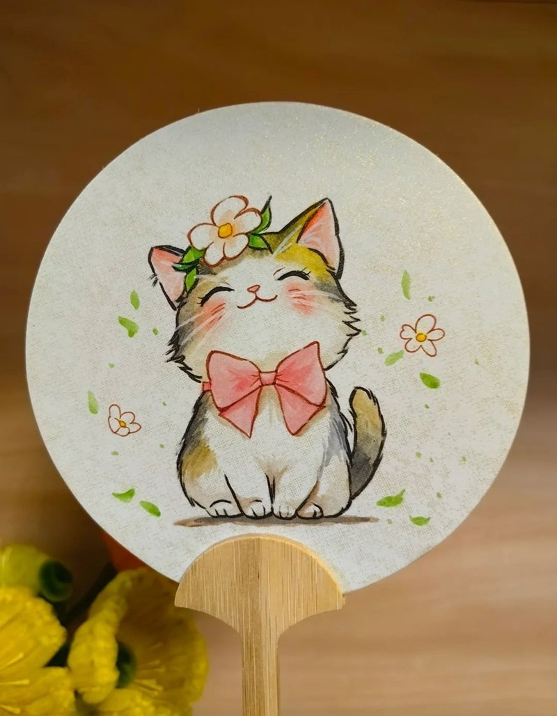 trang trí quạt giấy lớp 8 đơn giản 35