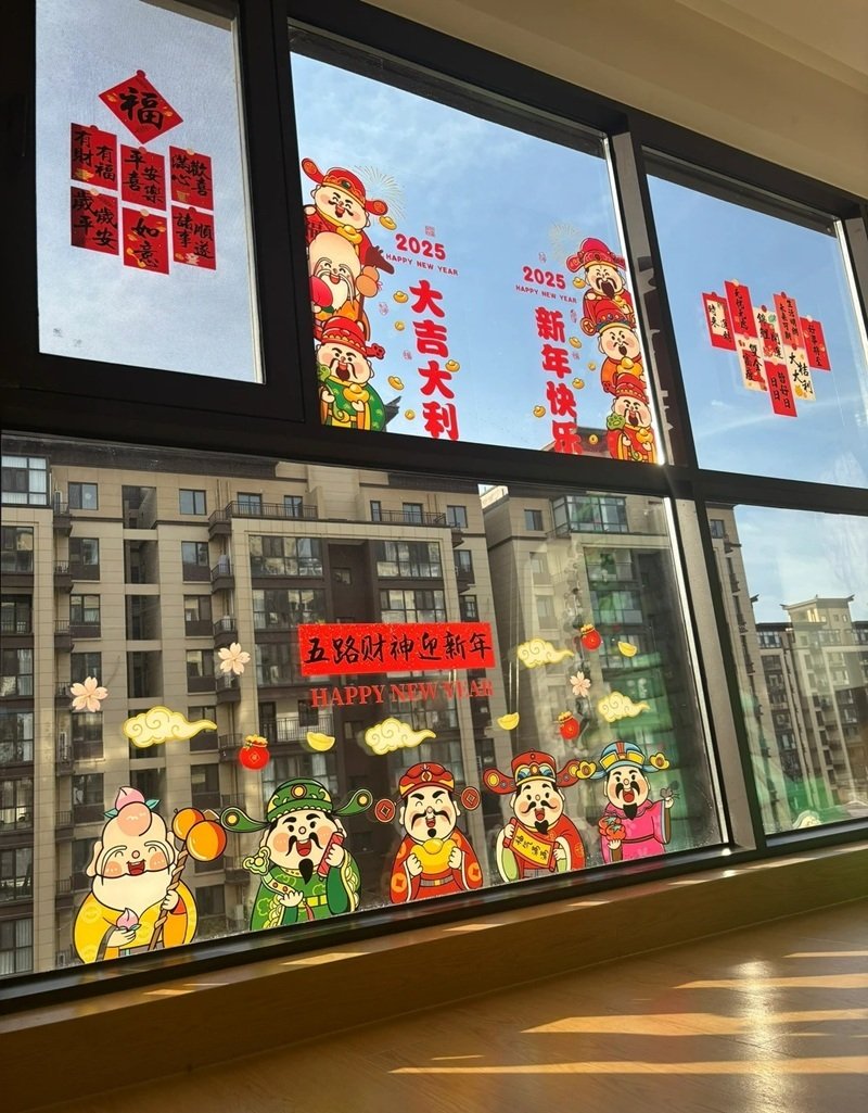 trang trí tết trên cửa kính 2025 cho công ty 1