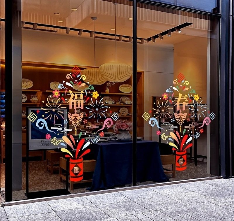 trang trí tết trên cửa kính 2025 cho khách sạn 31