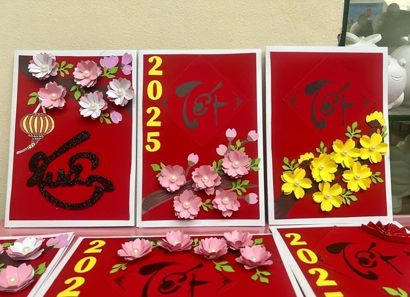 trang trí thiệp 10