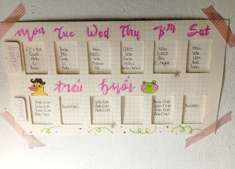 trang trí thời khóa biểu 12