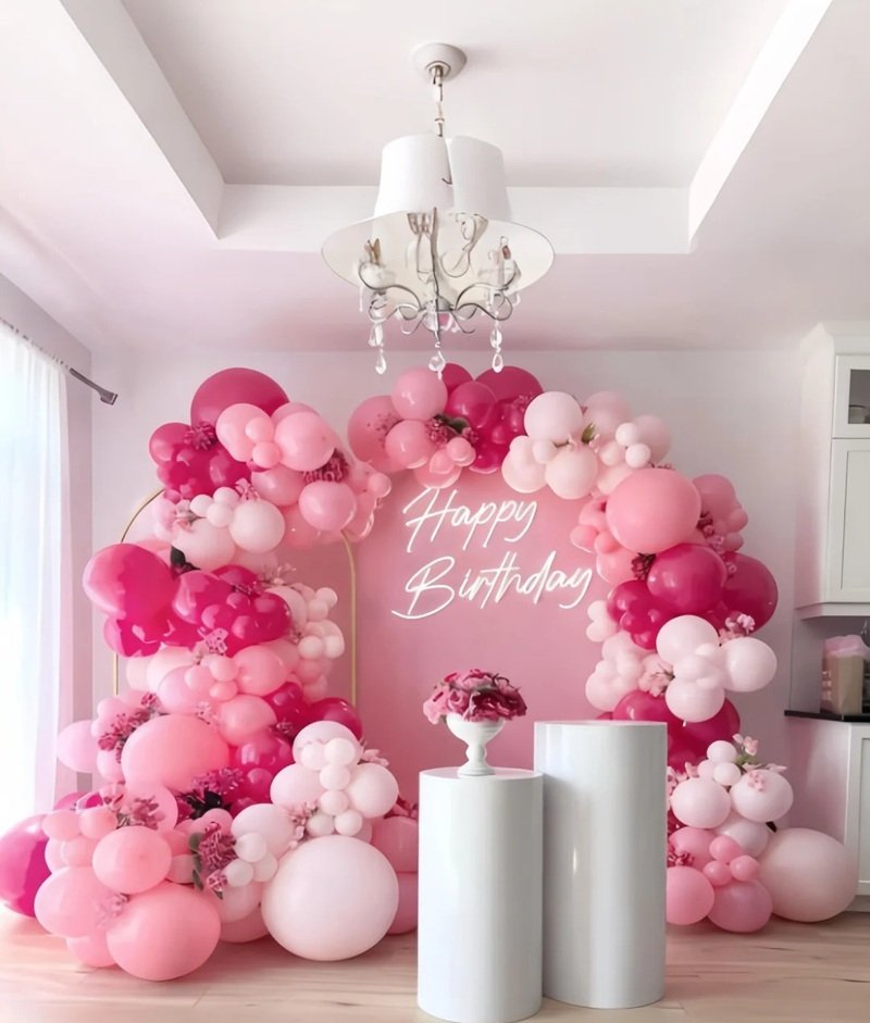 trang trí thôi nôi bé gái