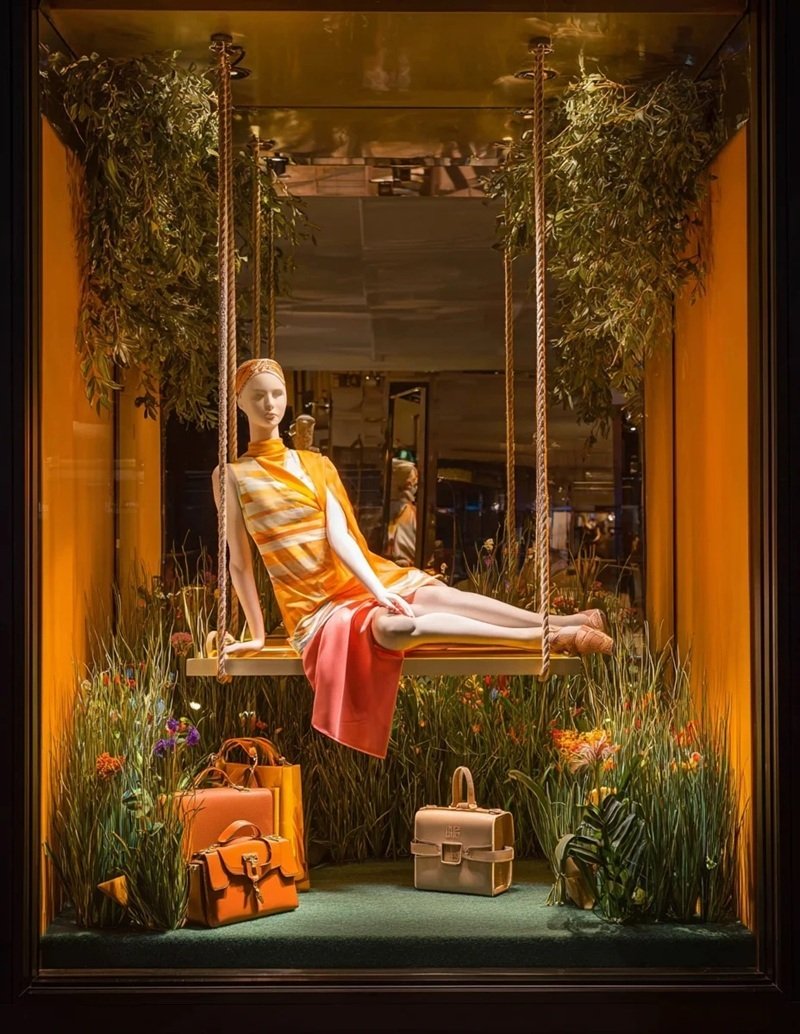 trang trí window display 19