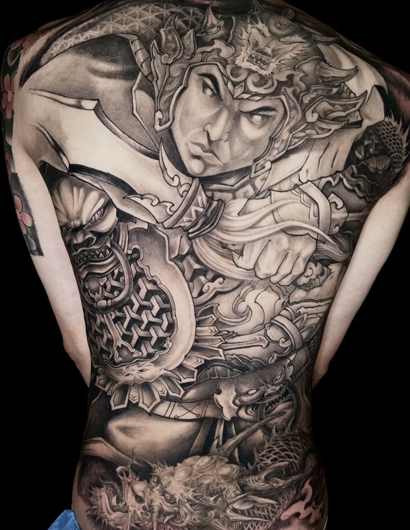 vẽ hình xăm triệu vân 34