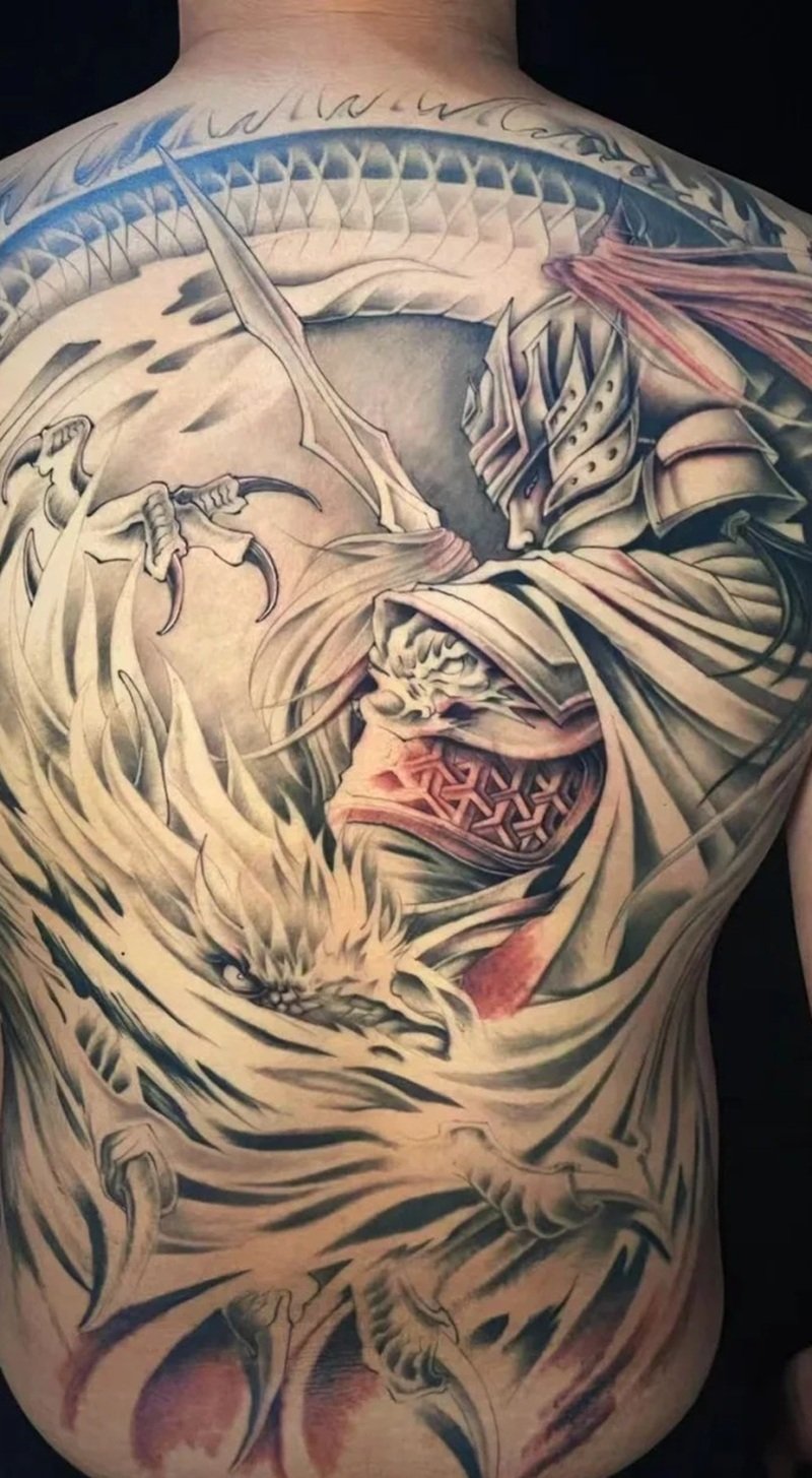 vẽ hình xăm triệu vân 7