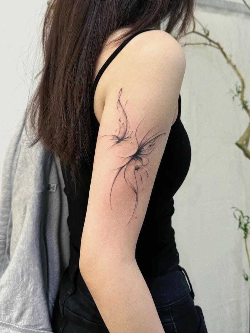 Xăm chữ bắp tay nữ đẹp dành cho phong cách cá tính nhẹ nhàng
