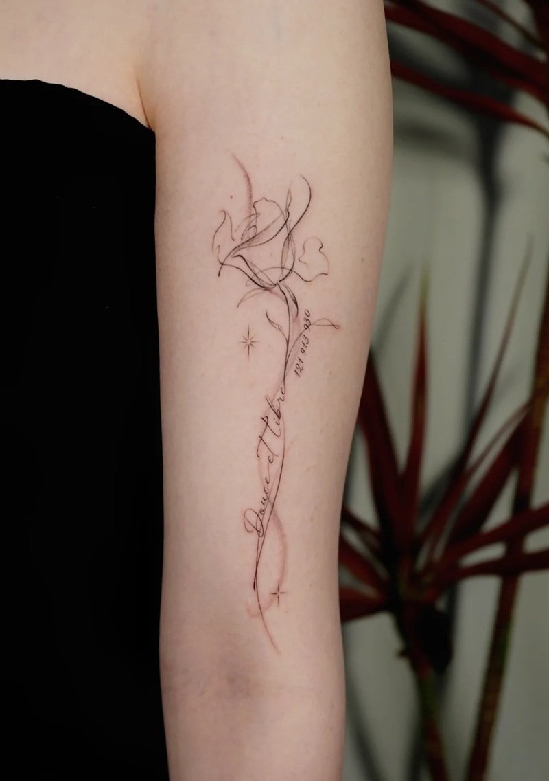 xăm chữ bắp tay nữ 33