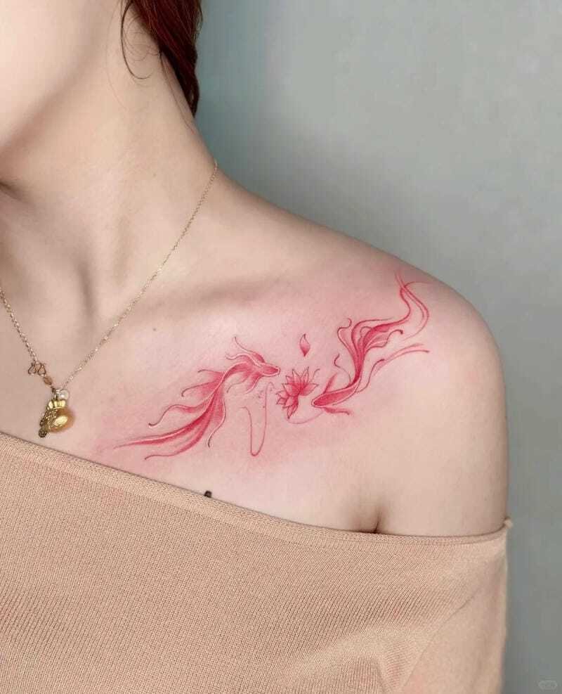 Xăm vú nghệ thuật phong cách tối giản cực kỳ tinh tế