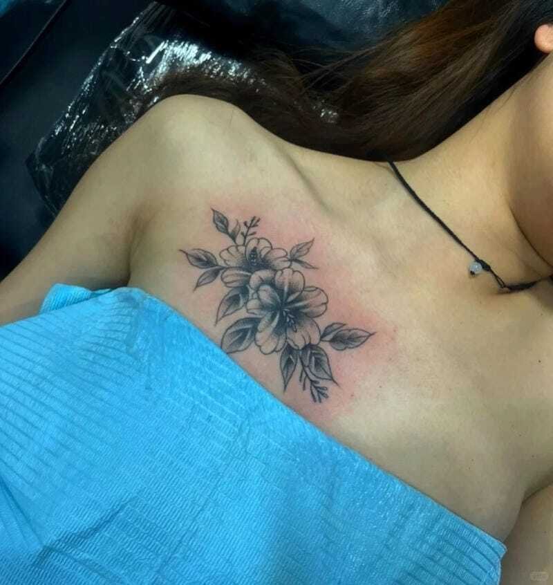 Mẫu xăm vú tattoo nghệ thuật được yêu thích hiện nay