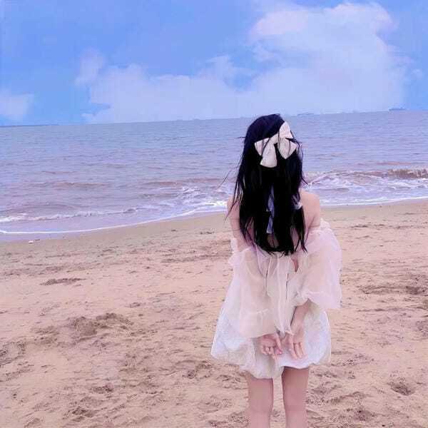 ảnh cô gái quay lưng 26