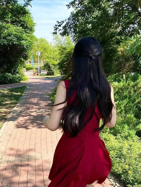 ảnh cô gái quay lưng 41