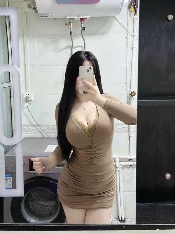ảnh gái vú to khoả thân