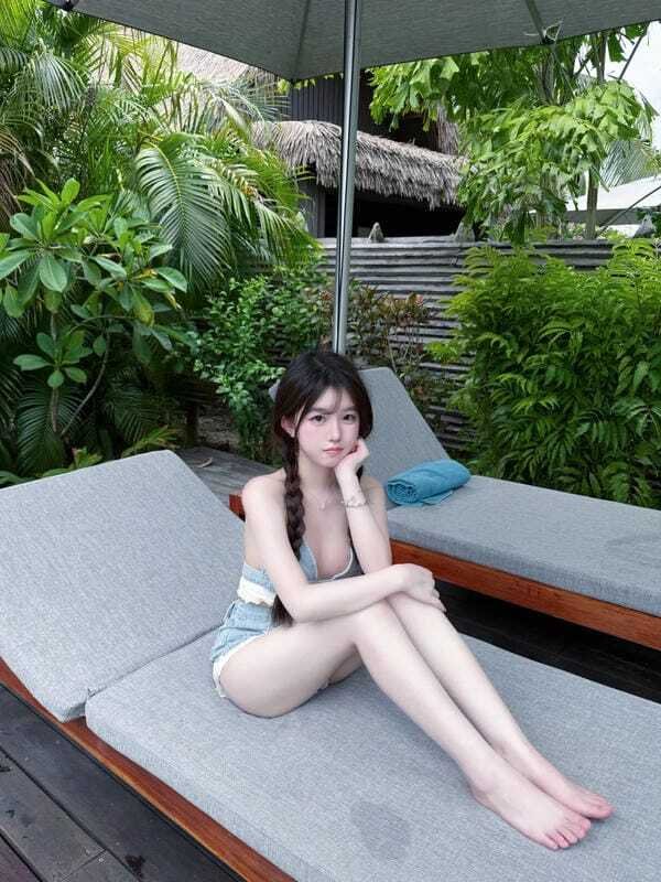 ảnh gái xinh 18+ 11
