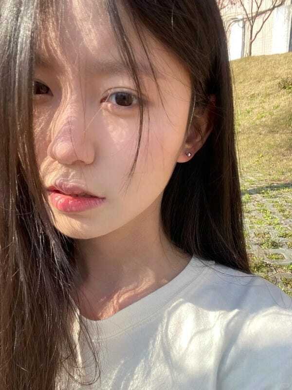 ảnh gái xinh che mặt 2012 16