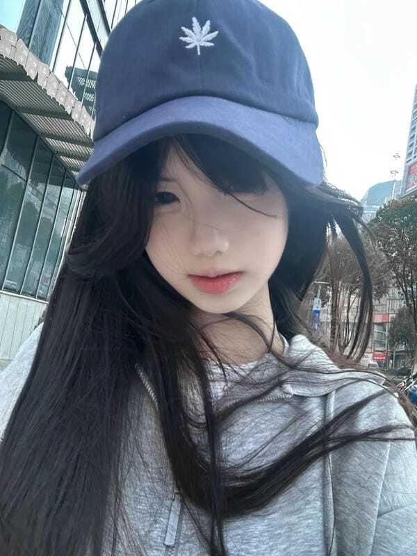 ảnh gái xinh che mặt 2012 18