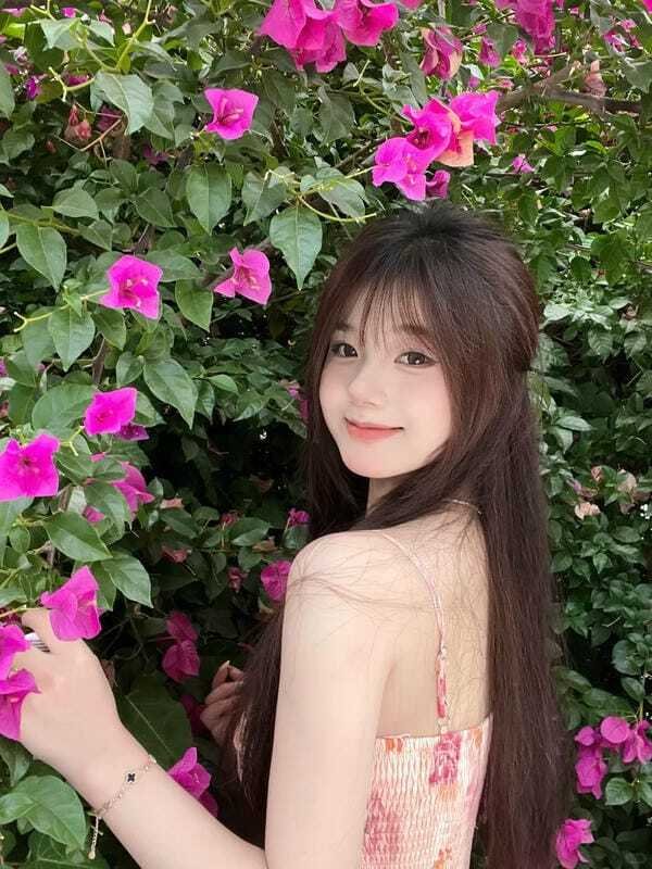 ảnh gái xinh che mặt 2012 33