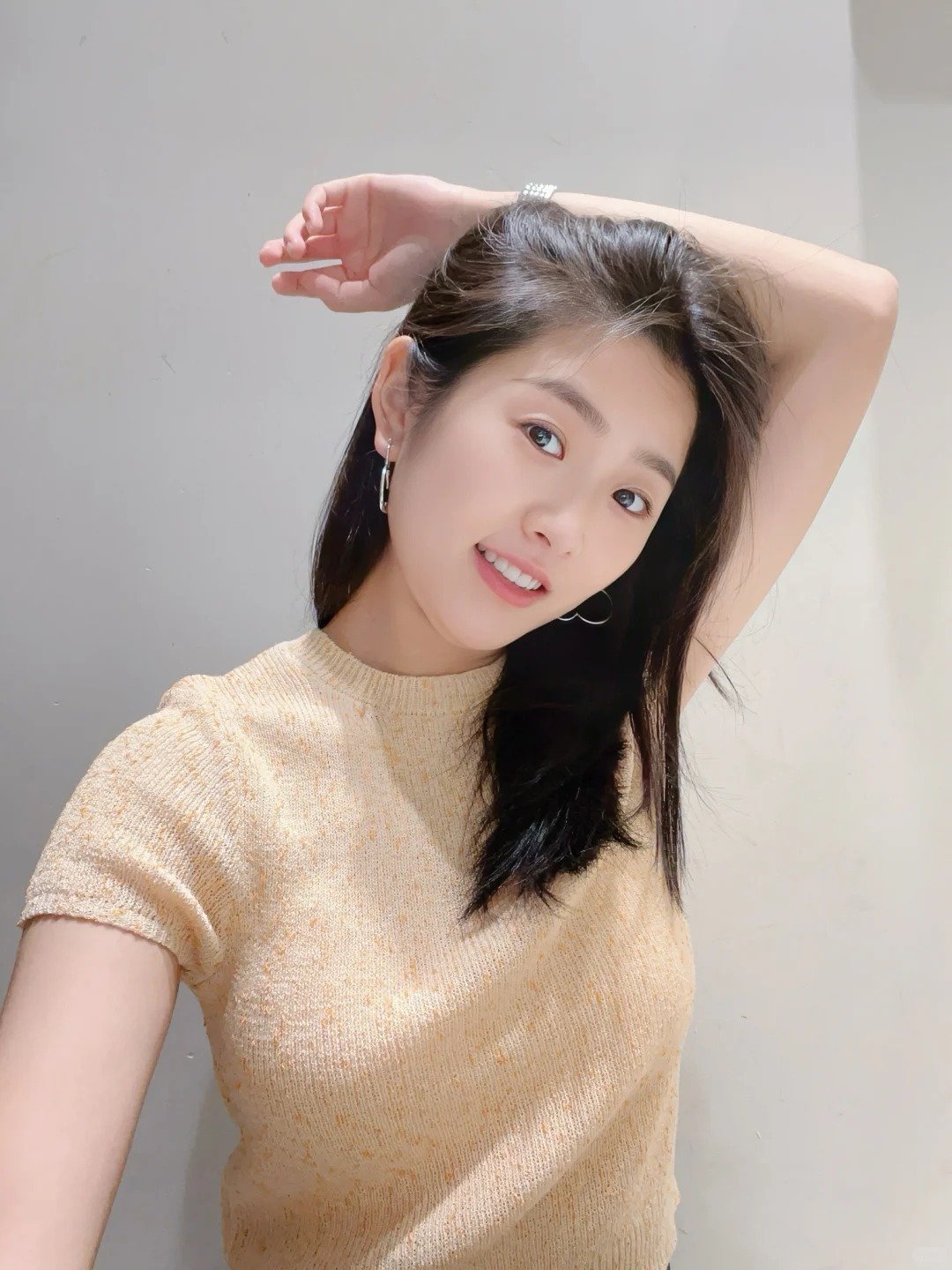 ảnh gái xinh cười 9