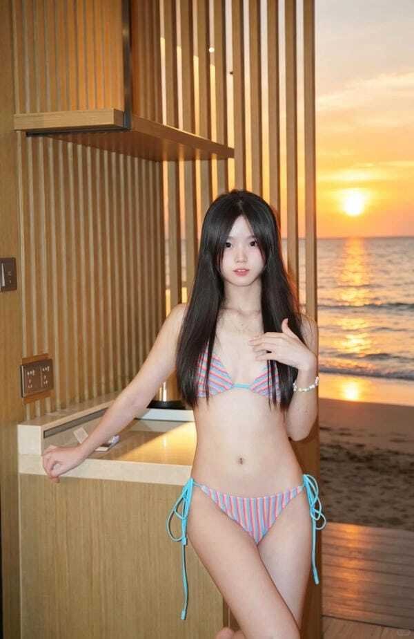 ảnh gái xinh mặc bikini 16