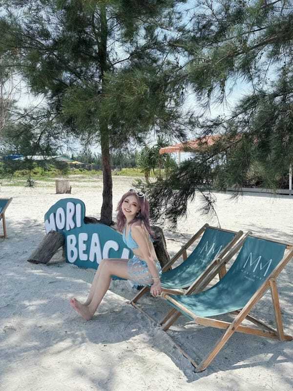 ảnh gái xinh mặc bikini 2 mảnh 28