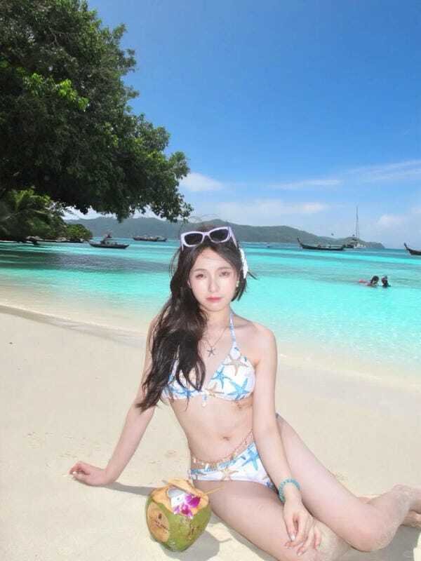 ảnh gái xinh mặc bikini 2