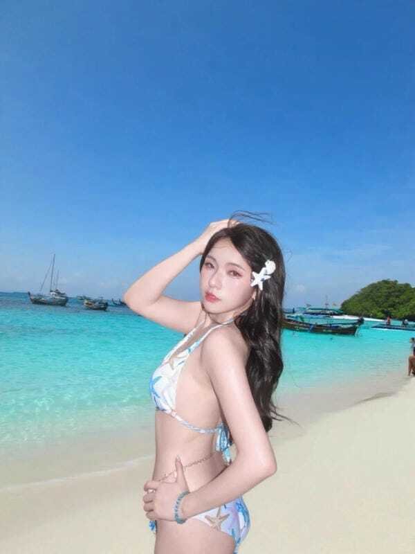ảnh gái xinh mặc bikini 3