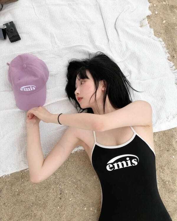 ảnh gái xinh mặc bikini đen 46