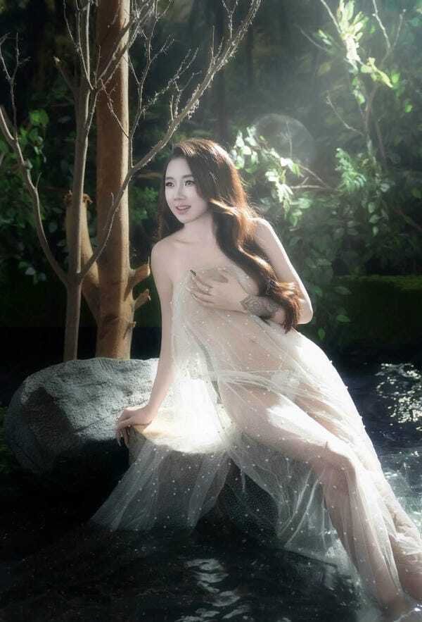 Ảnh gái xinh nude mới nhất